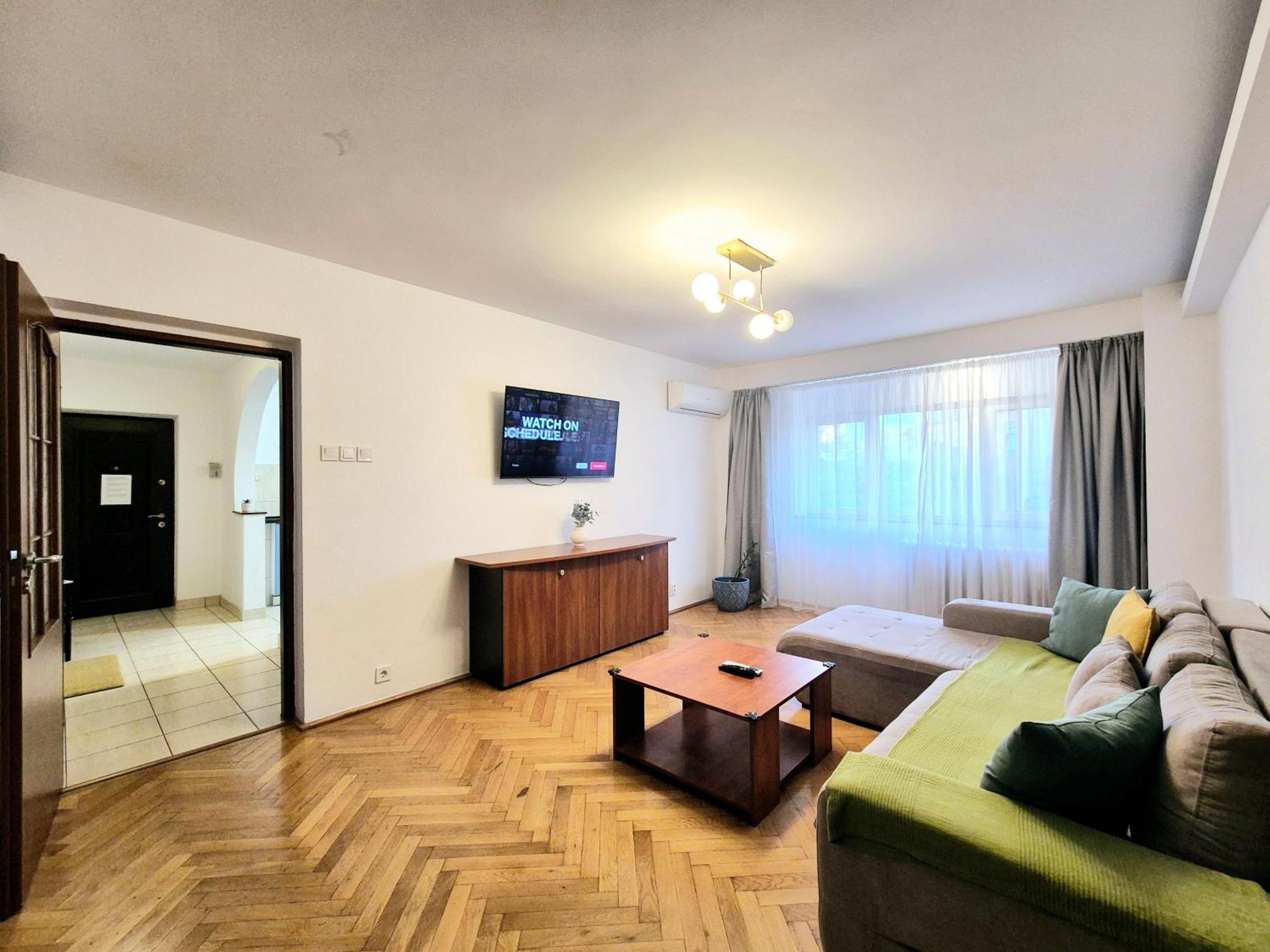 Tranquil Unirii - Airy & Comfy With Parking - Next 2Parliament *