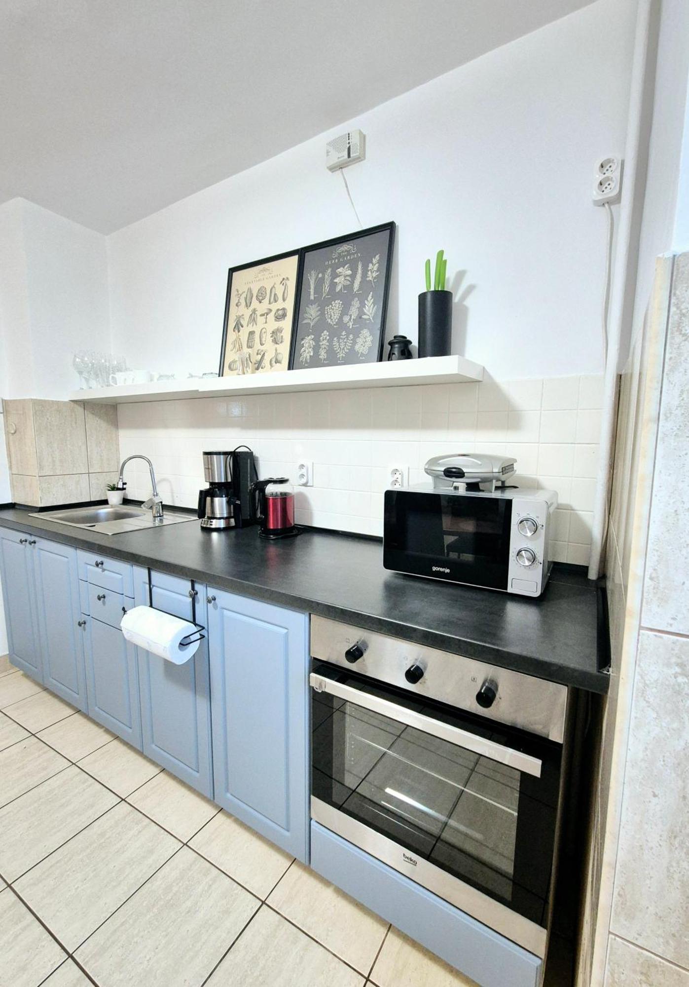 Tranquil Unirii - Airy & Comfy With Parking - Next 2Parliament Apartament